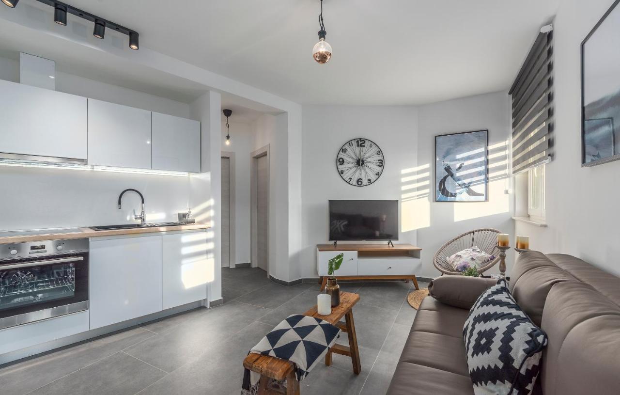 Apart Residence Galant Ρόβινι Εξωτερικό φωτογραφία